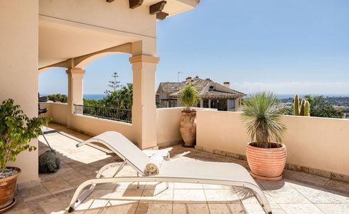 Penthouse in Nueva Andalucia, Marbella, Spain 1