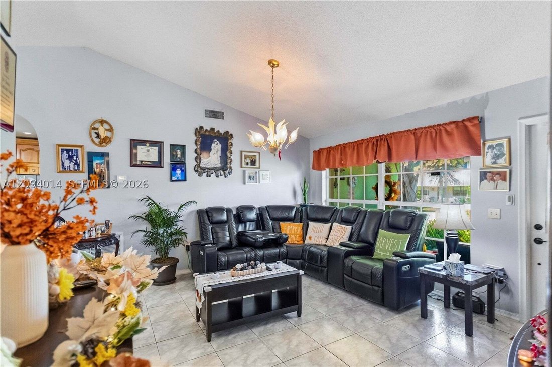House in Plantation, Florida, United States 4 - 18965395