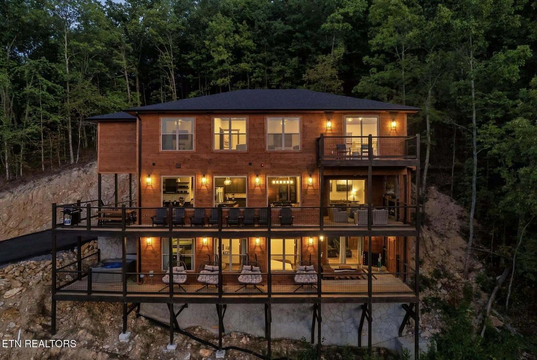 House in Sevierville, Tennessee, United States 1 - 18969105