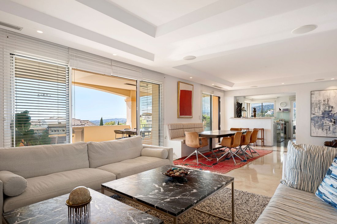 Penthouse in Nueva Andalucia, Marbella, Spain 5 - 18964887