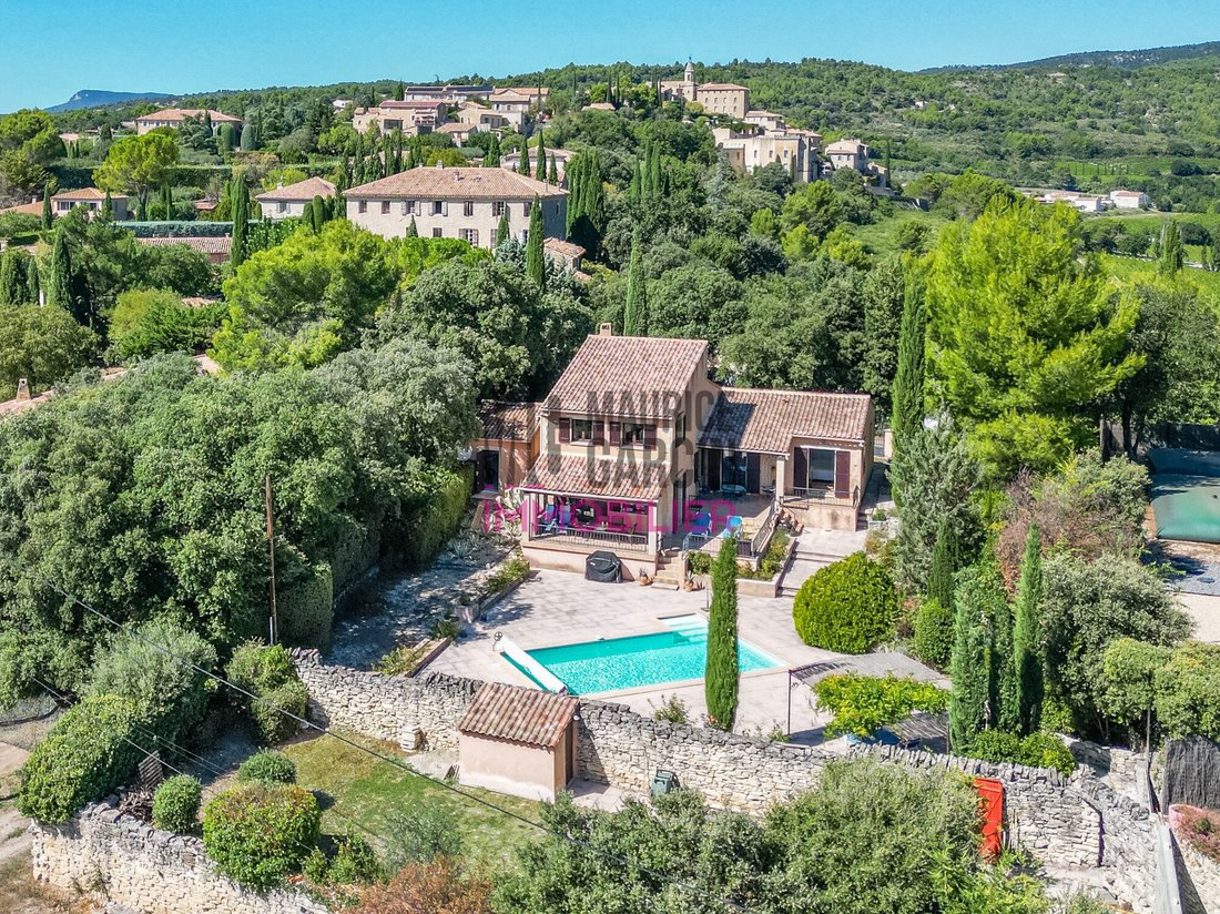 House in Crillon-le-Brave, Provence-Alpes-Côte d'Azur, France 1 - 18973039