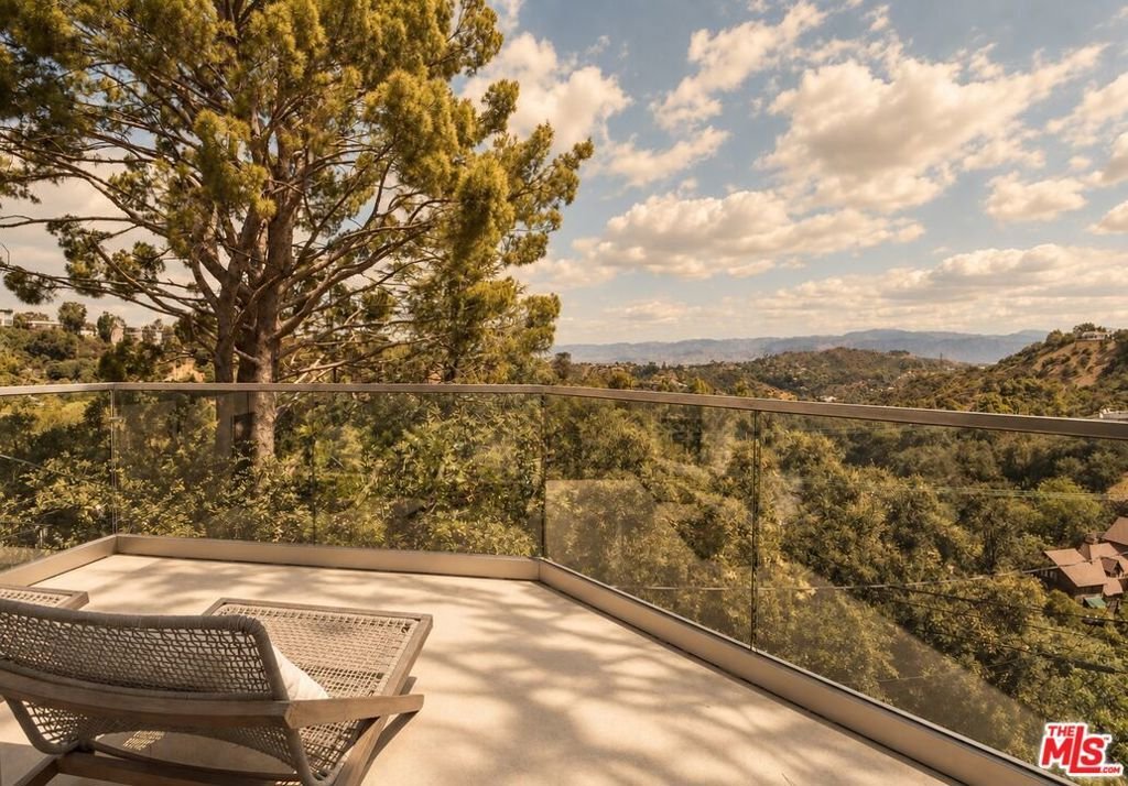 House in Los Angeles, California, United States 4 - 17933756