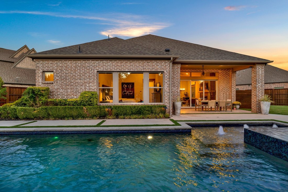 House in Frisco, Texas, United States 3 - 18973884