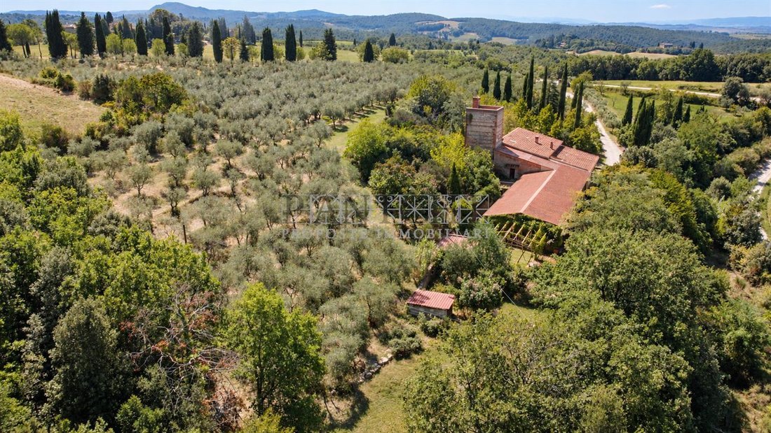 Country House in Asciano, Tuscany, Italy 2 - 18977363