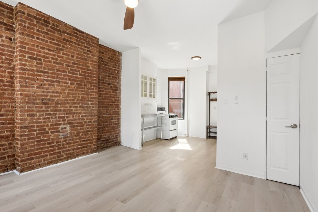 New York, New York, United States 4 - 18970818