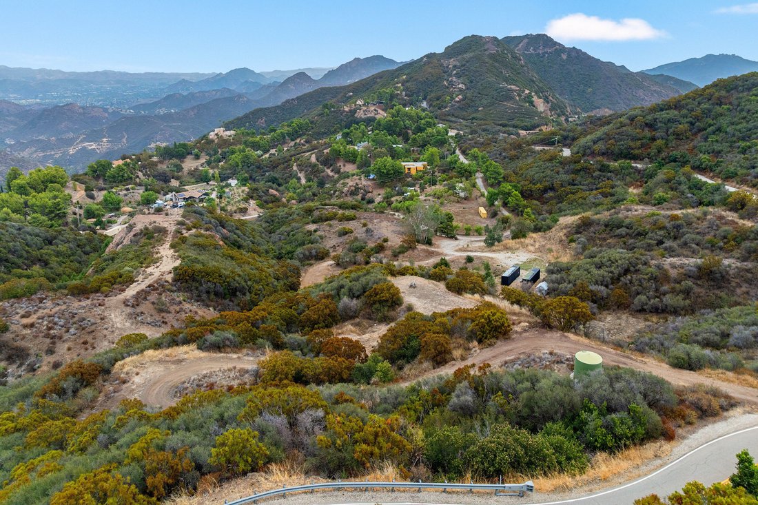 Land in Malibu, California, United States 2 - 18967729