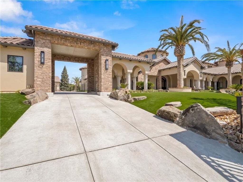Condo in Fresno, California, United States 5 - 18973593