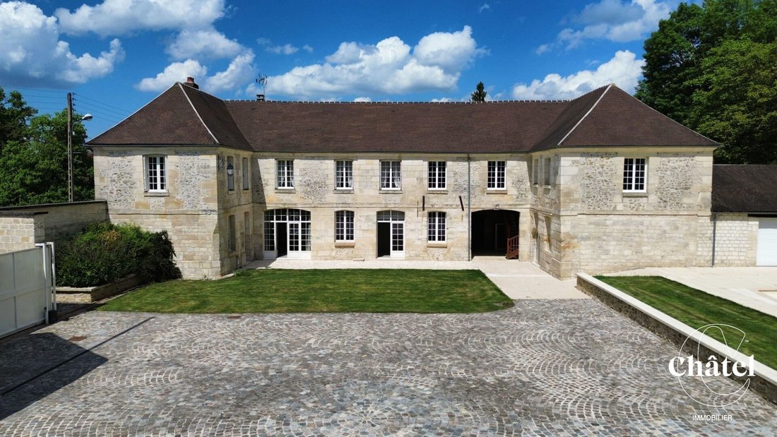 House in Verneuil-en-Halatte, Hauts-de-France, France 1 - 18978008