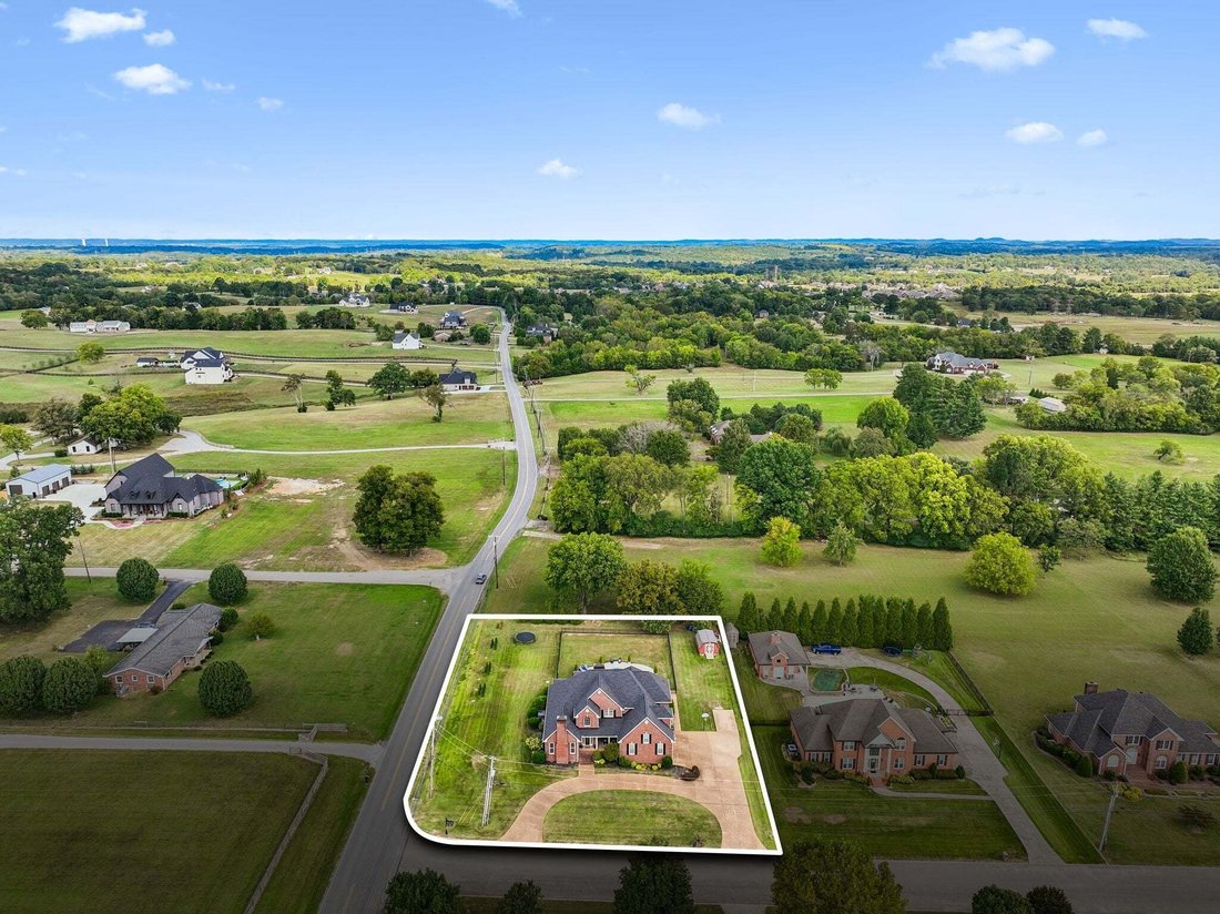 House in Lebanon, Tennessee, United States 1 - 18973659