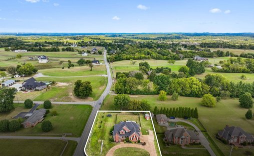 House in Lebanon, Tennessee, United States 1