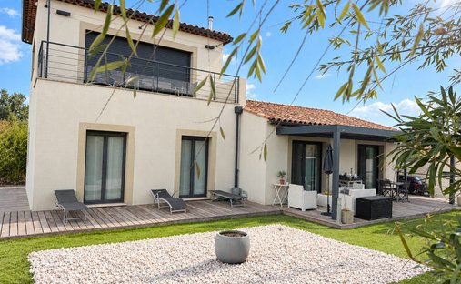 House in Haut Sud, Saint-Maximin-la-Sainte-Baume, France 1