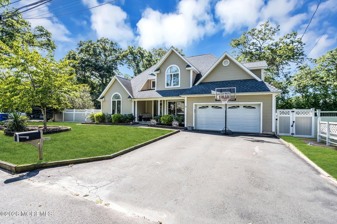 House in Toms River, New Jersey, United States 4 - 18978939