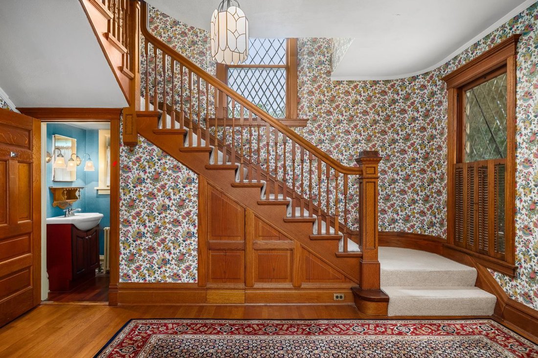 House in St. Charles, Illinois, United States 4 - 18969634