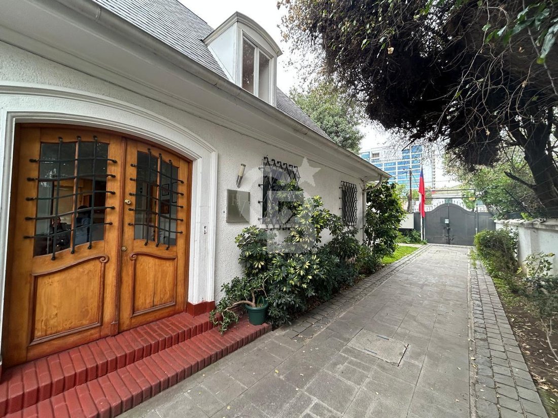 House in Las Condes, Santiago Metropolitan Region, Chile 2 - 18971132
