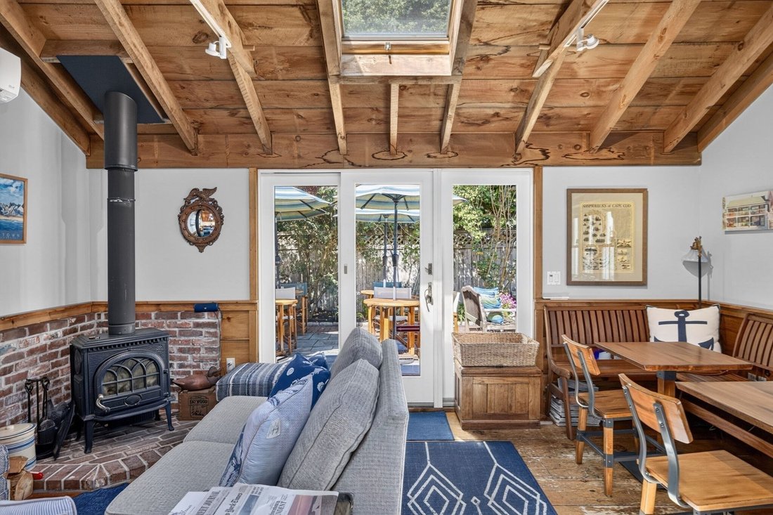 House in Provincetown, Massachusetts, United States 4 - 18975007