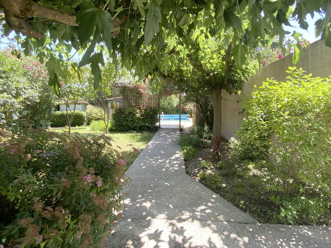 House in Uzès, Occitania, France 3 - 18976862
