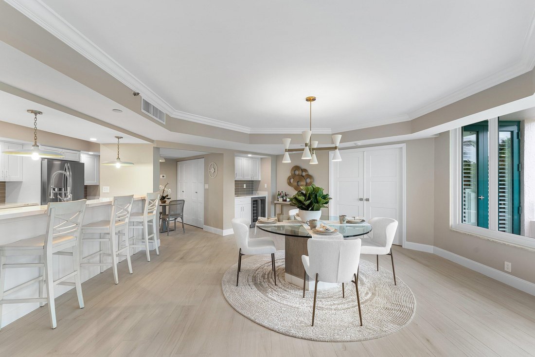Condo in Boca Raton, Florida, United States 5 - 18973205
