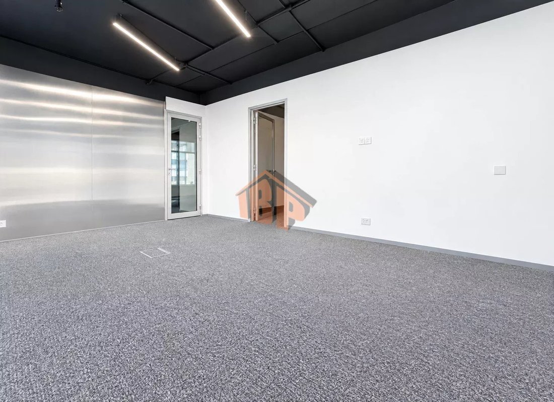 Business Bay, Dubai, United Arab Emirates 2 - 18976542