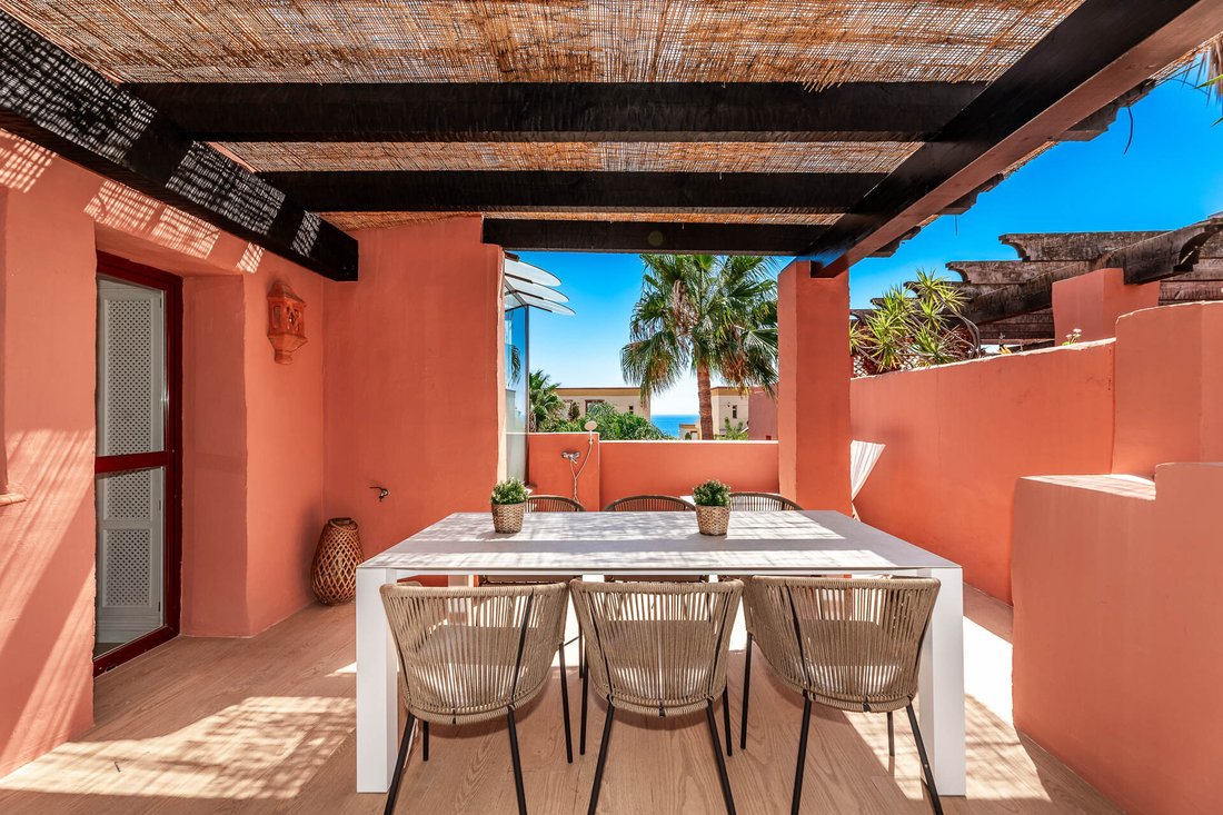 Penthouse in Elviria-Cabopino, Marbella, Spain 2 - 18970832