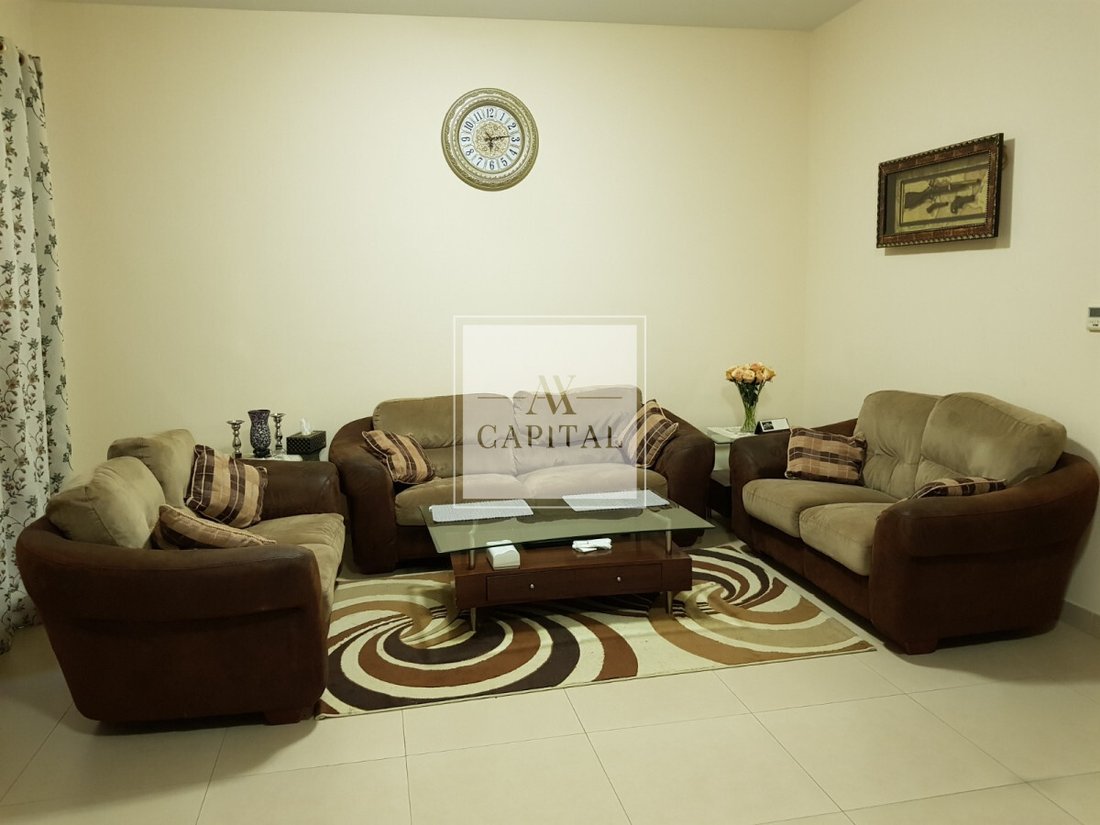 Townhouse in JVC / Jumeirah Village Circle, Dubai, United Arab Emirates 3 - 18977894