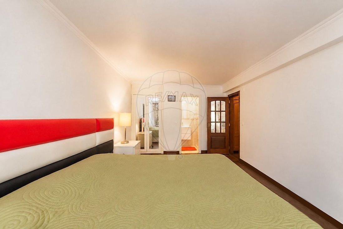 Apartment in Massama e Monte Abraao, Lisbon, Portugal 3 - 18976212