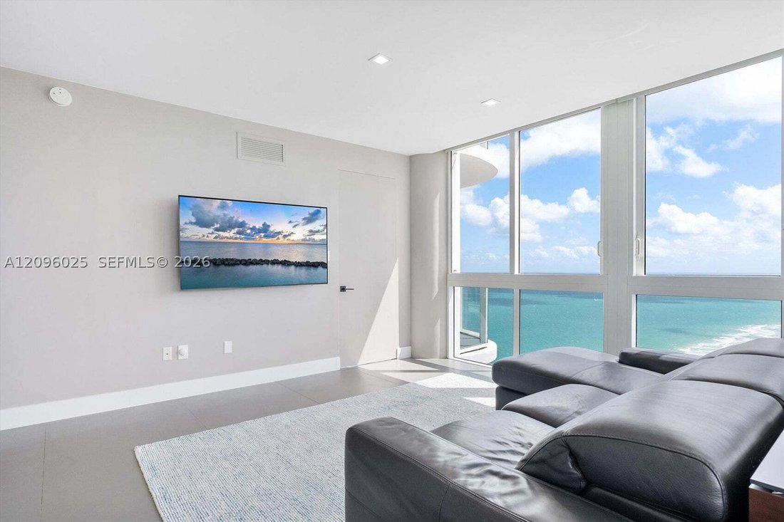 Condo in Miami Beach, Florida, United States 3 - 18973819