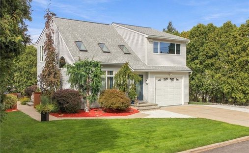House in Johnston, Rhode Island, United States 1
