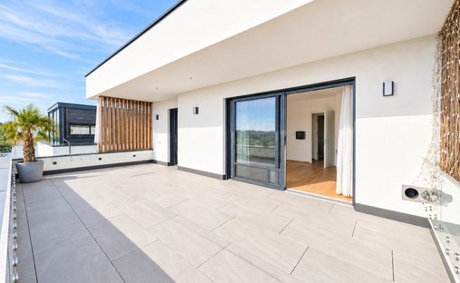 Penthouse in Hart bei Graz, Styria, Austria 1