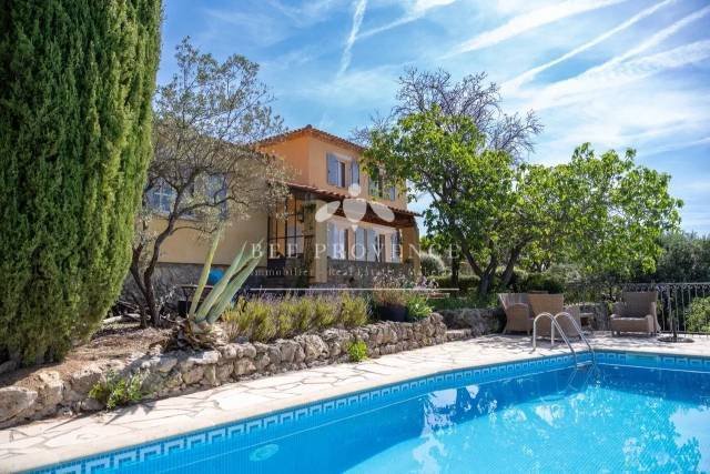 Villa in Cotignac, Provence-Alpes-Côte d'Azur, France 1 - 16296838
