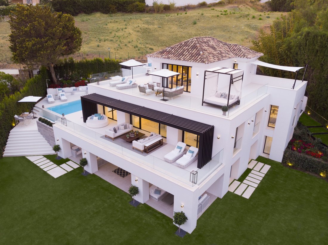 Villa in Puerto Banus, Marbella, Spain 3 - 18974071