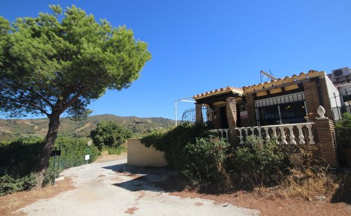 Villa en Elviria-Cabopino, Marbella, España 1