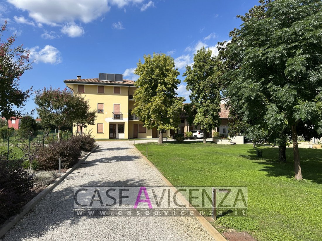 Villa in Grisignano di Zocco, Veneto, Italy 5 - 18971562