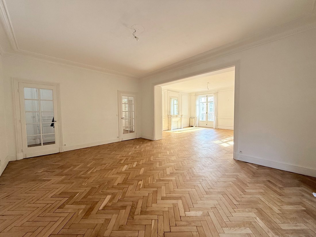 Apartment in Caulier, Lille, France 4 - 18973386