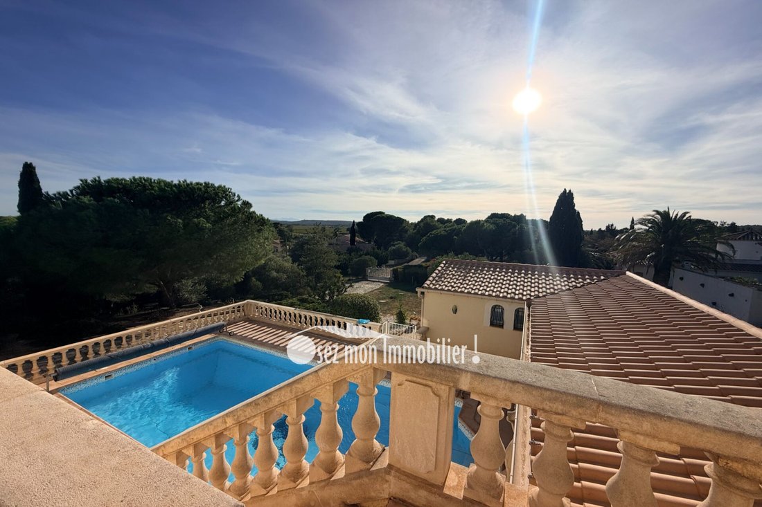 Villa in Ouveillan, Occitania, France 2 - 18979227