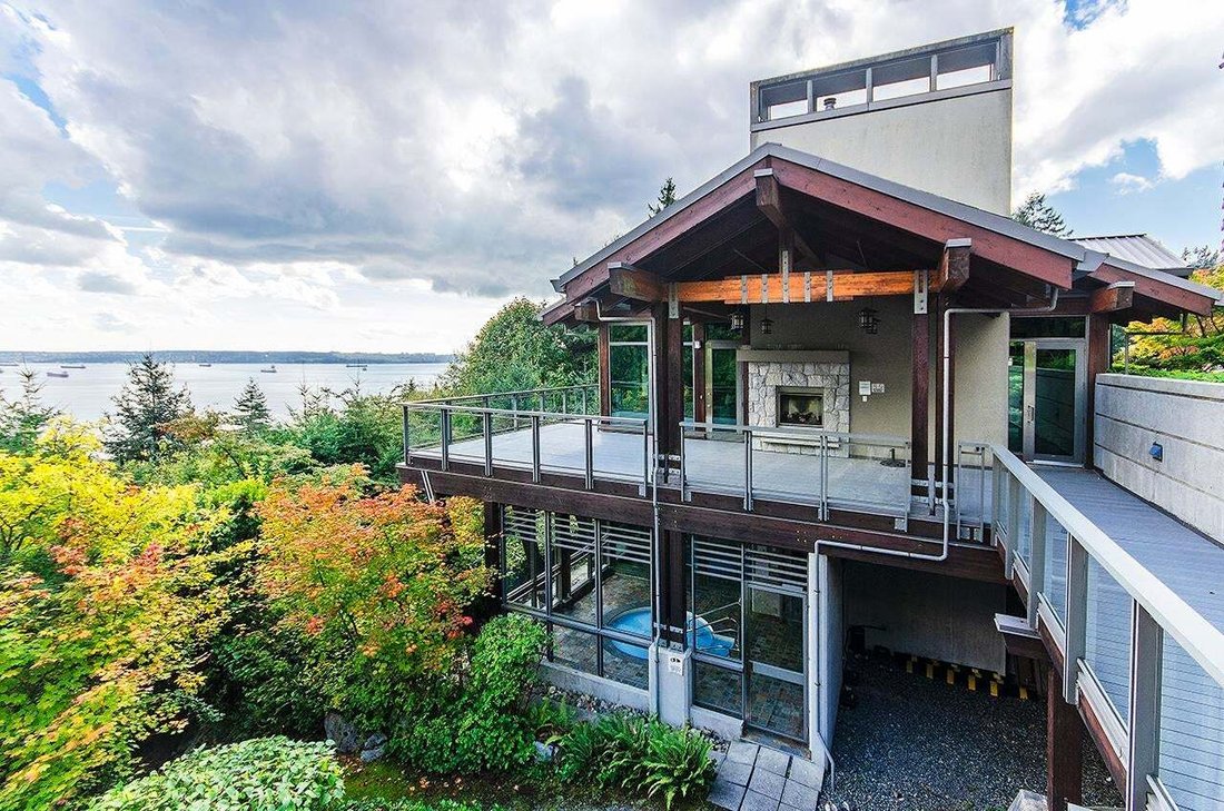 Condo in West Vancouver, British Columbia, Canada 3 - 18974587