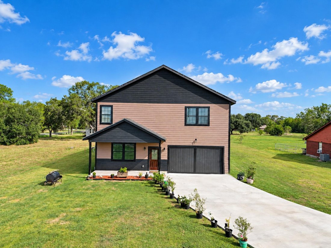 House in El Campo, Texas, United States 2 - 18970478