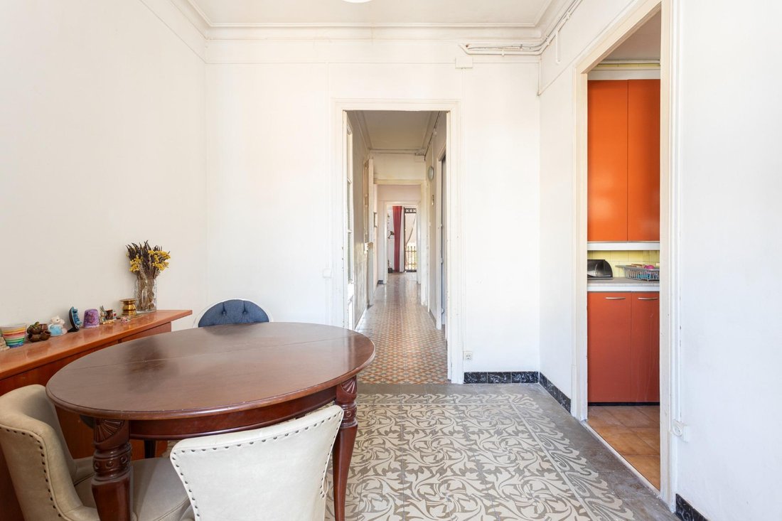 Penthouse in Gracia, Barcelona, Spain 3 - 18974047