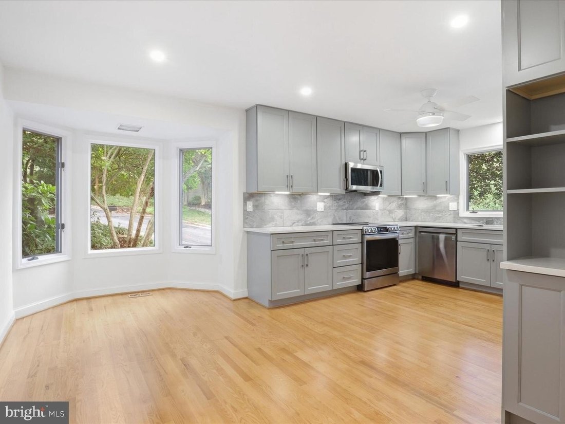 House in Washington, District of Columbia, United States 2 - 18978843