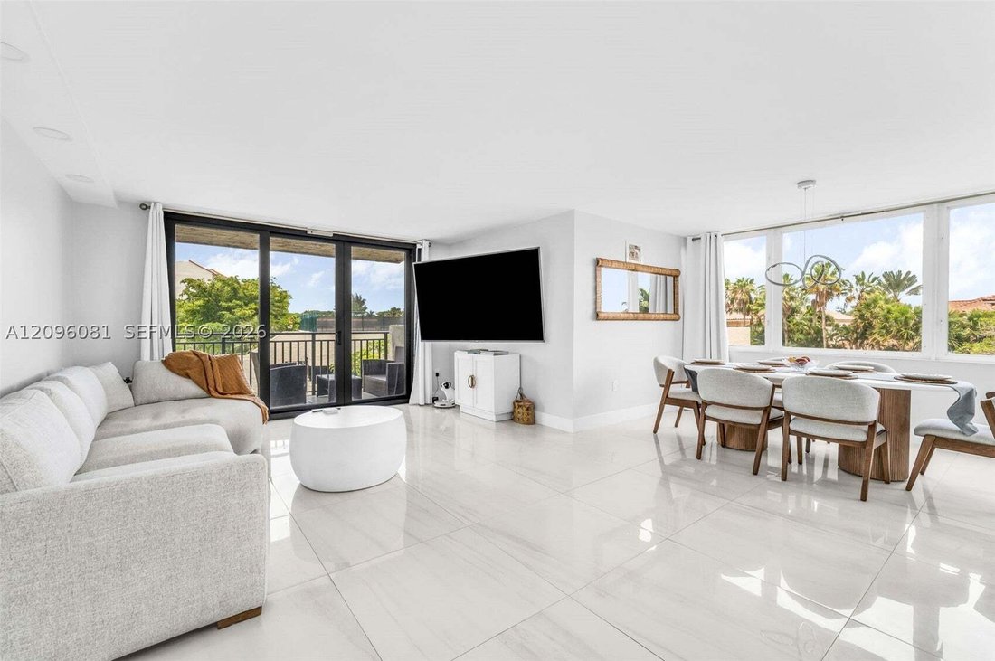 Condo in Boca Raton, Florida, United States 1 - 18976277