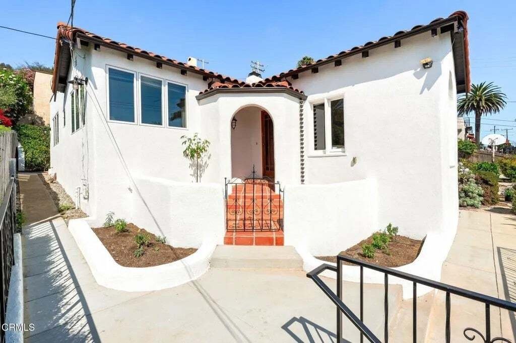 House in Ventura, California, United States 5 - 18977672