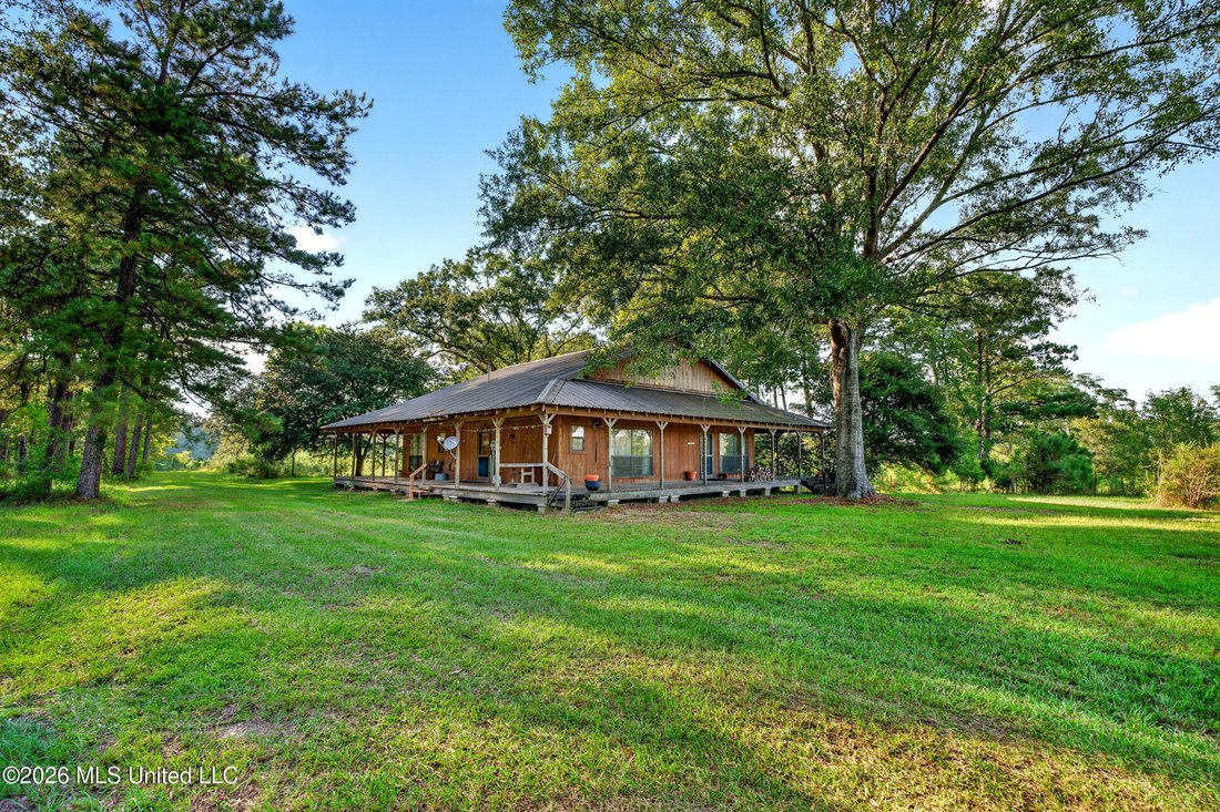 House in Poplarville, Mississippi, United States 1 - 18968910