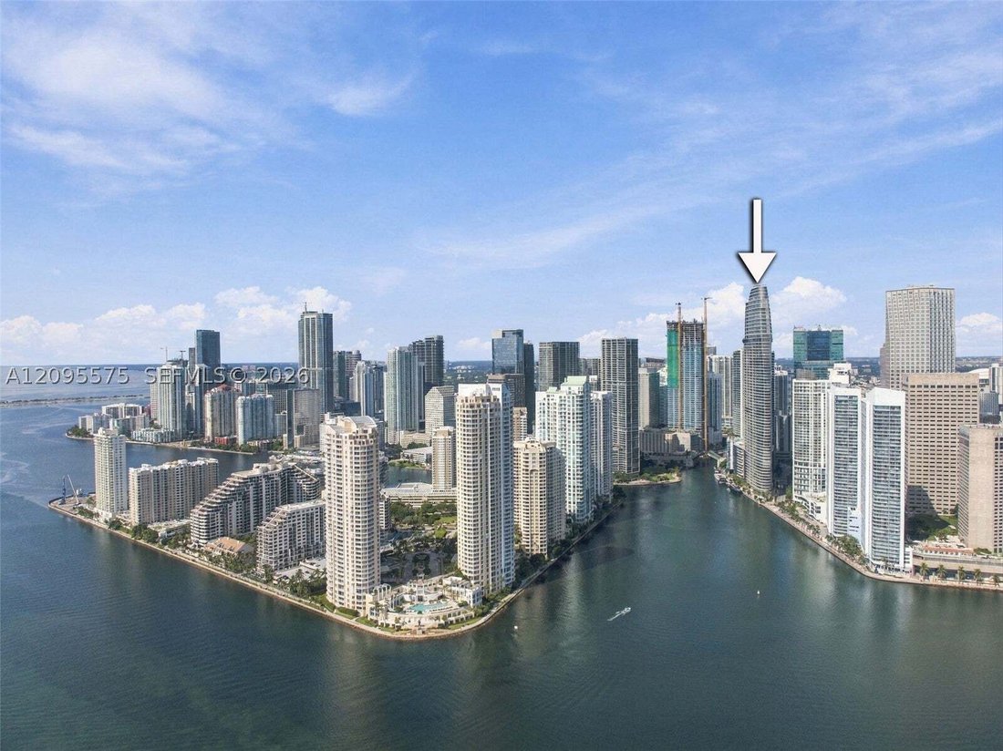 Condo in Miami, Florida, United States 1 - 18969845