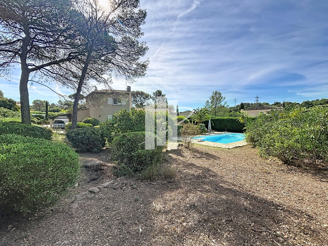 House in Le Dramont-Agay-Anthéor-Le Trayas, Saint-Raphaël, France 2 - 18970674