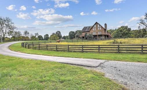 House in Meadowview, Virginia, United States 1
