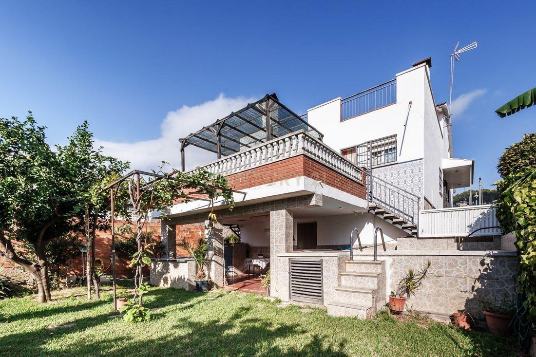 Villa in Viladecans, Catalonia, Spain 1 - 18974307