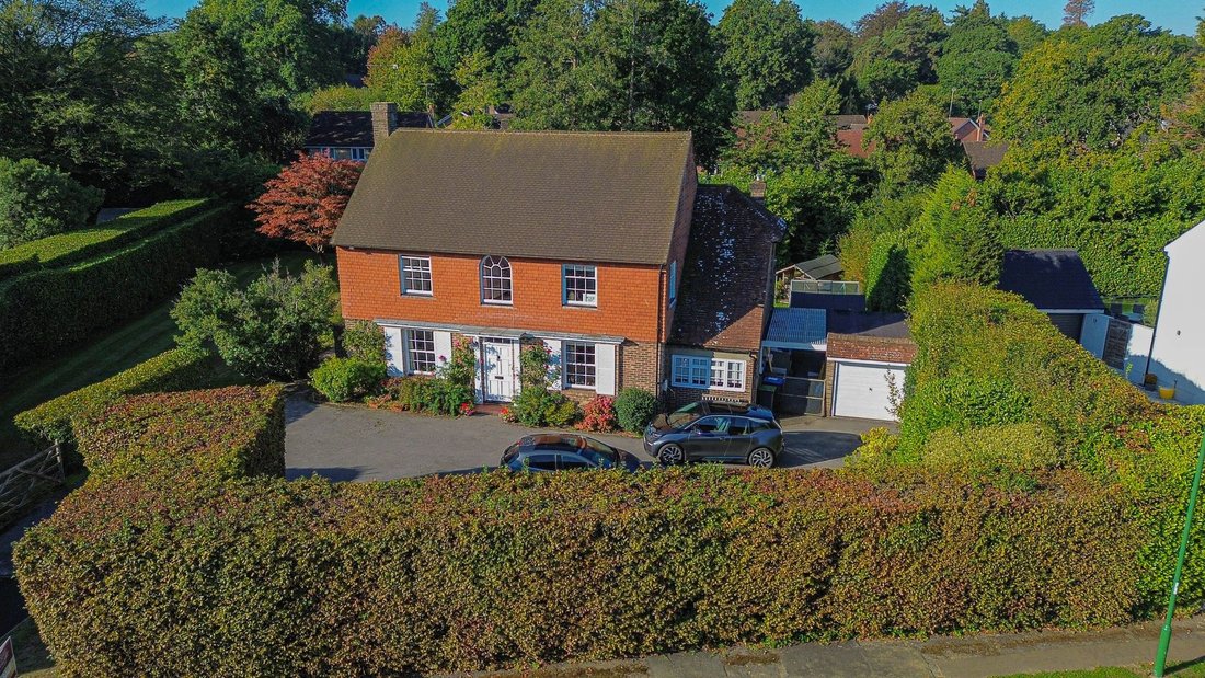 House in Haywards Heath, England 2 - 18683410