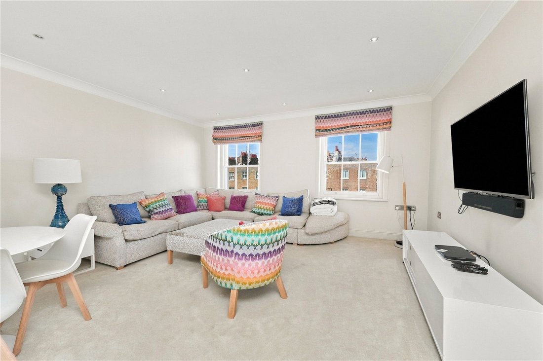 Apartment in Belgravia, Westminster, England 2 - 18965960