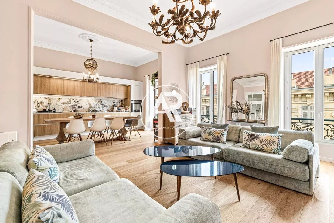 Apartment in Nice, Provence-Alpes-Côte d'Azur, France 1 - 18976467