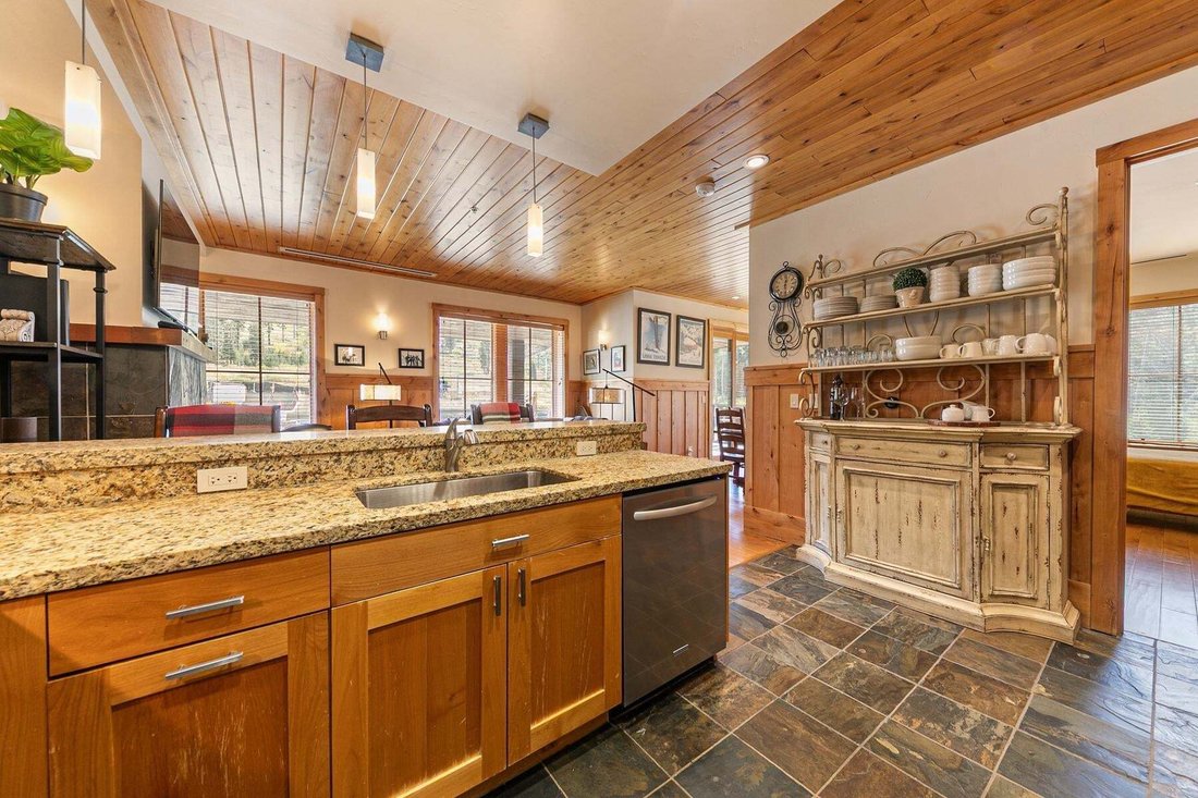 House in Truckee, California, United States 5 - 18968841