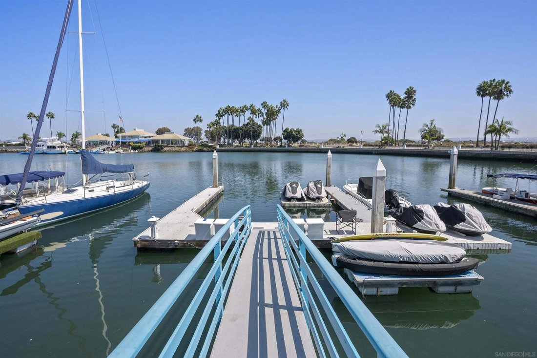 Condo in Coronado, California, United States 4 - 18970616